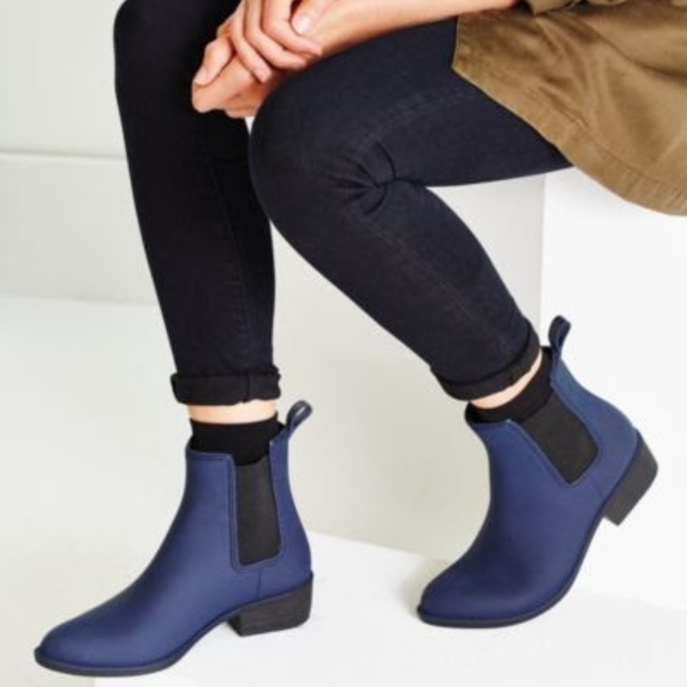 Jeffrey Campbell Stormy Rain Boot, Size 8
